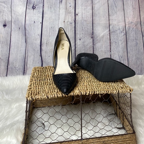 Sz. 7 MIA textured alligator heels-4.5” heel - Picture 3 of 3